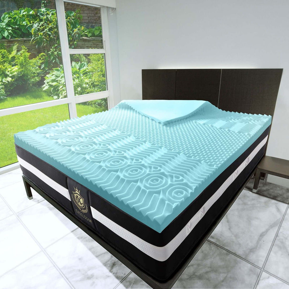 Surmatelas Highland : 7 zones de confort, avec mémoire de forme et particule de gel frais