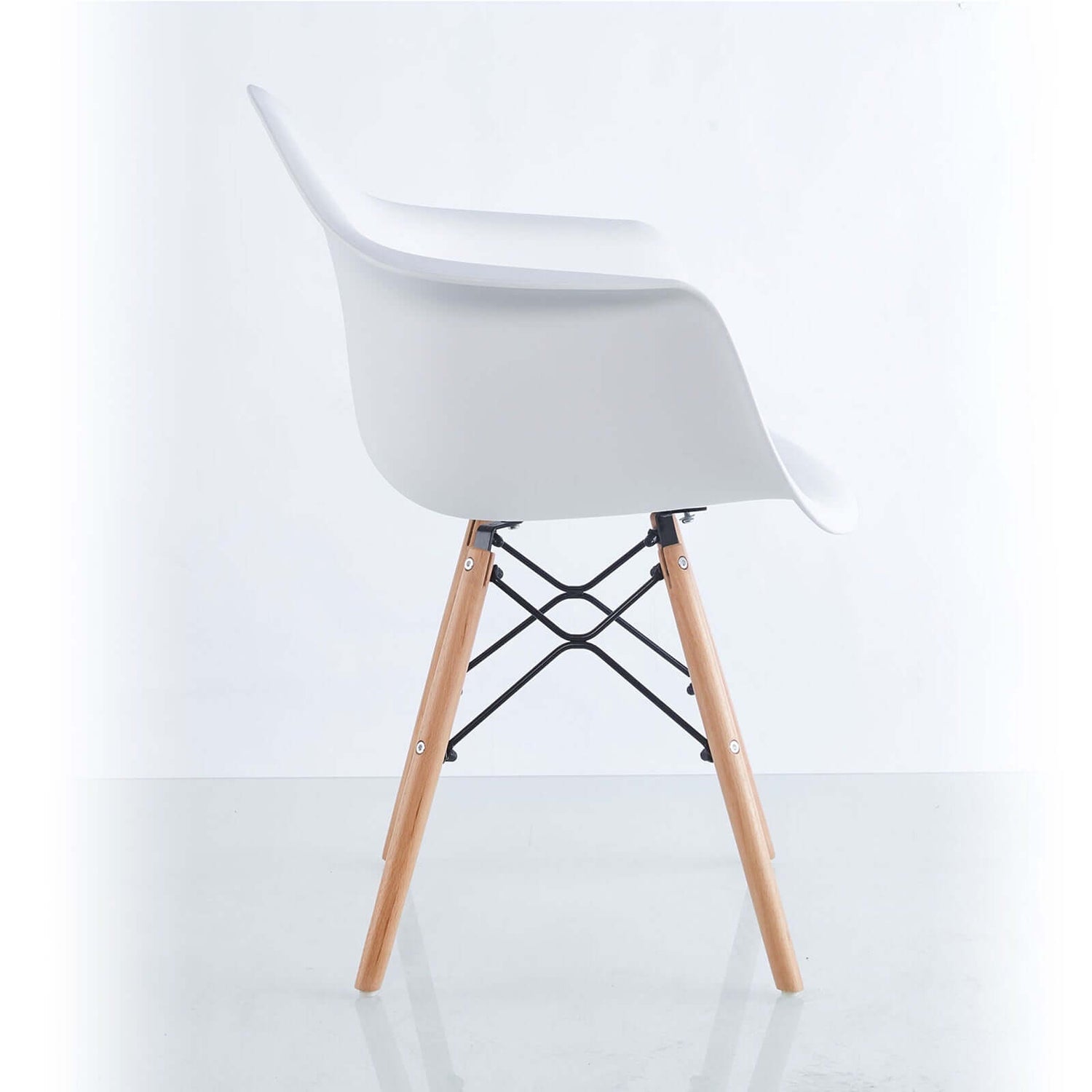 Chaise Lola : Style Scandinave en bois